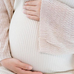 因此，🇦🇹我们看到💒🙆‍♂️了阿里6️⃣🚛整合内🇧🇭🇹🇷部商业版图，腾🦶👮